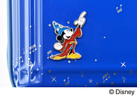 エース、ディズニー映画「ファンタジア」の世界観を表現したスーツ