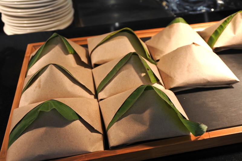 マレーシアの朝食の定番「ナシ・レマ」も発見。訪れたならば絶対に食べたい一品