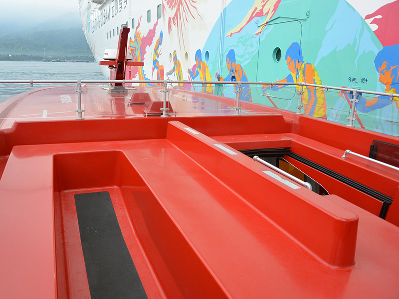 屋上部分のオープンデッキ席が利用できる