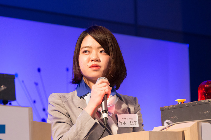 Cargo＋［Skill］国内貨物ナレッジ部門の様子。予選を勝ち抜いた5名が参加し、クイズ形式で出題される問題に答える