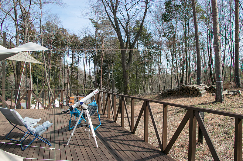 専属シェフが地場食材を使い目の前で調理する「プレミアBBQコース」を堪能できるほか、天体望遠鏡を使った星空観測のサポートやそのほかアクティビティなど「すべてにおいて最高レベルのサービス」を提供する
