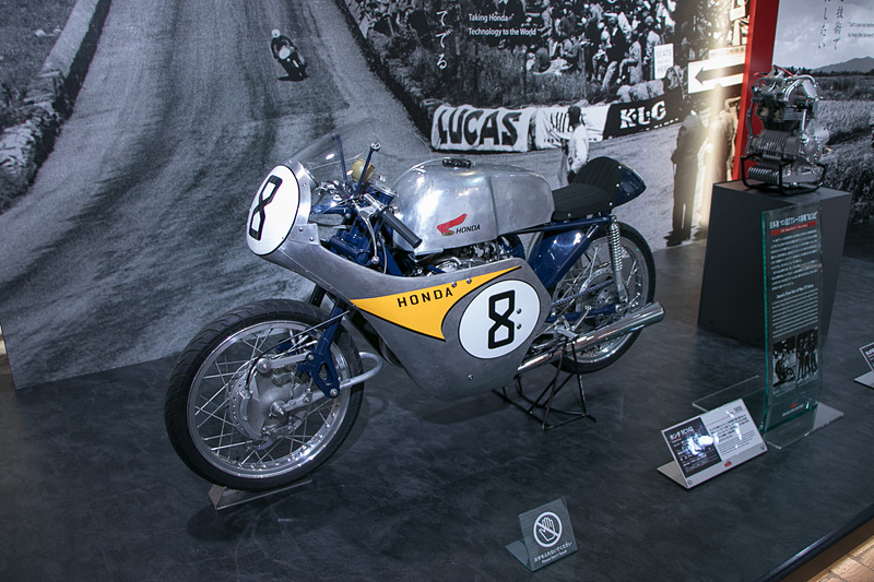 ホンダの歴史を振り返る車両などが展示されている