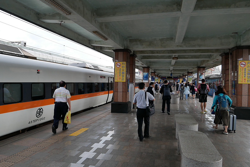 ほぼ定刻どおり、8時過ぎに花蓮駅に到着