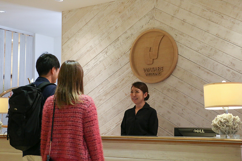 ワタベウェディング・ホノルル店に到着