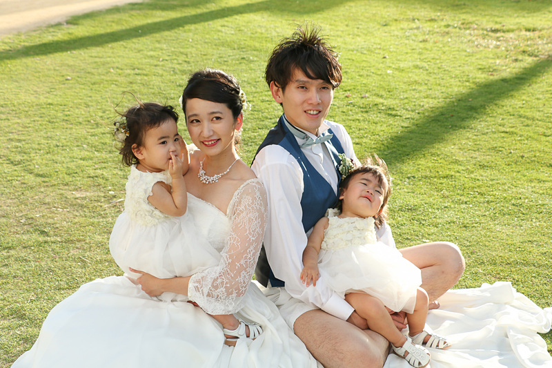 子供たちが疲れてきたので芝生に移動