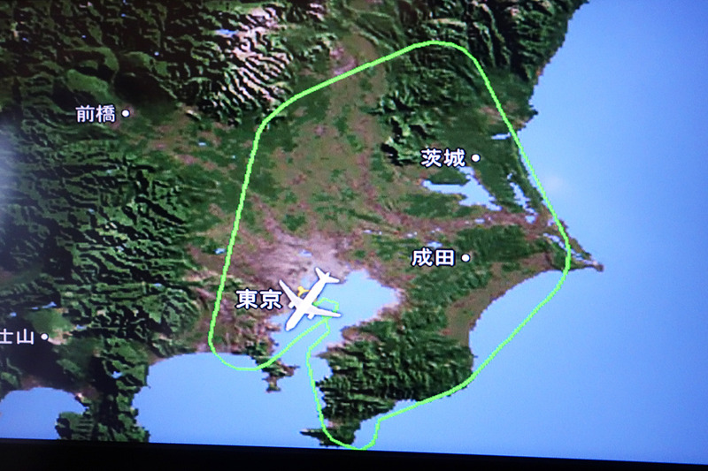 この日の飛行ルート。予定では山形市上空まで北上し仙台市付近で折り返して南下を予定していたようですが、出発時間が遅れたこと、天候や日の出の具合を見て、急きょ茨城県上空で折り返して房総半島をぐるっと一周して戻るルートに変更となったようです