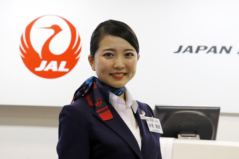 羽田空港 永見愛里（えり）さん。キャッチフレーズは「HNDPTIのプロポリス」