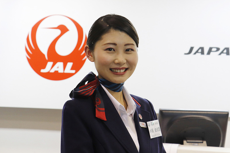 羽田空港 小阪由佳里さん。キャッチフレーズは「かわいいが止まらない。オフィスのマドンナ（※ハートマーク）」