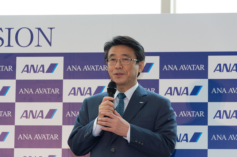 あいさつをするANAホールディングス株式会社 代表取締役社長の片野坂真哉氏