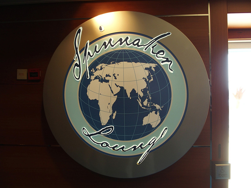 歓迎セレモニーとNCLH説明会を行なった「スピンネーカーラウンジ」