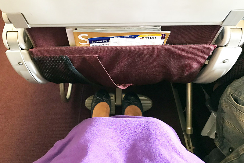 紫色のブランケットは気持ちが落ち着くカラー