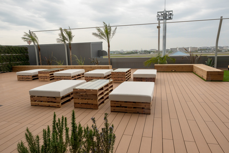 「NORTHSHORE（ノースショア）」の店内や、食事の例