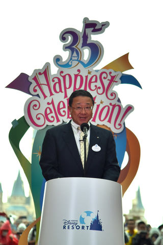 東京ディズニーリゾートで開園35周年を祝う“Happiest Celebration