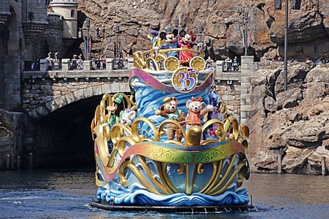 東京ディズニーリゾート⭐︎35周年『ハピエスト・セレブレーション』ジグソーパズル 東京ディズニーシーの35周年のお祝い！「ハピエストセレブ