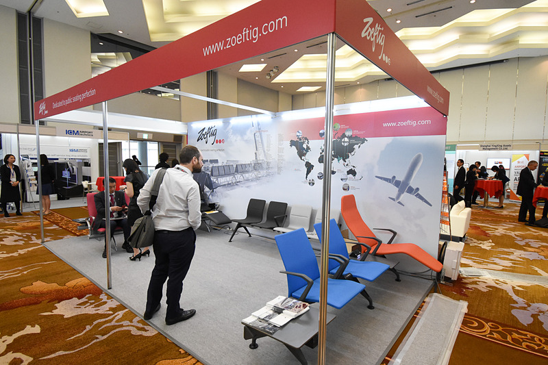 空港のシートを専門に手掛けるZoeftigのブース