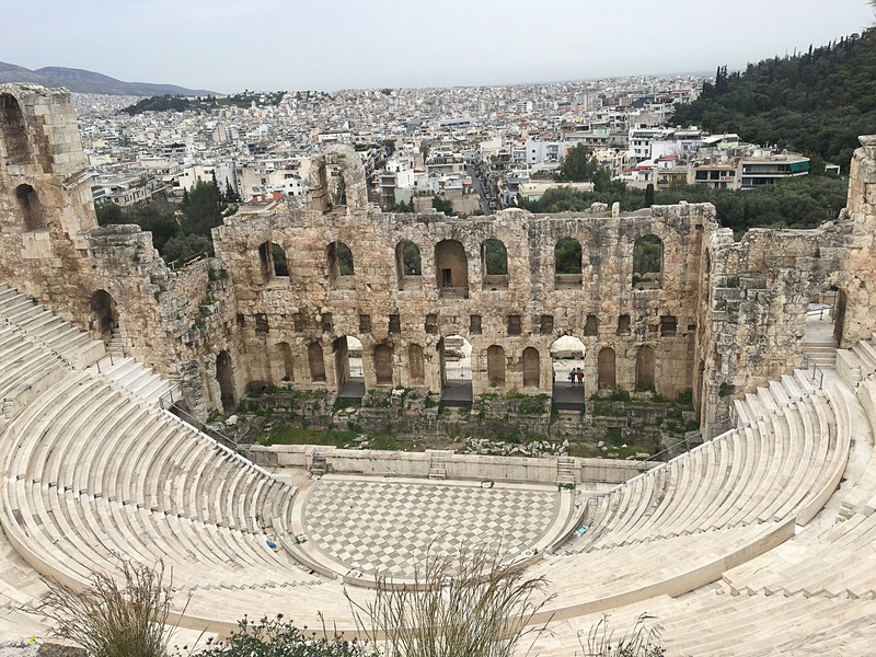 円形のイロド・アティコス音楽堂