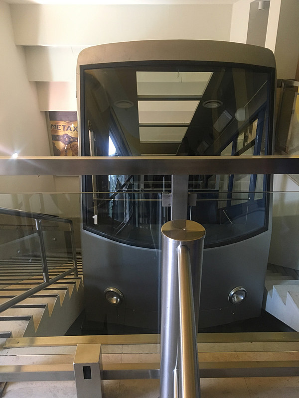 リガヴィトスの丘まで上れるケーブルカー