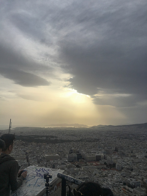 リガヴィトスの丘からのアテネ市内