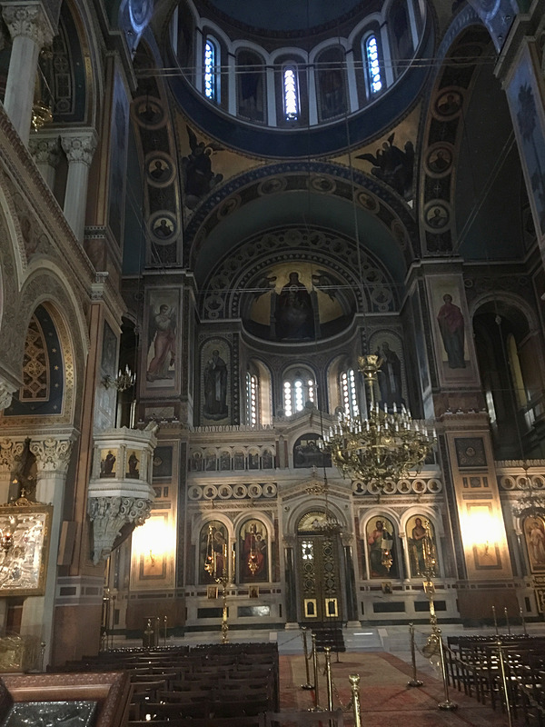 美しい大聖堂内部