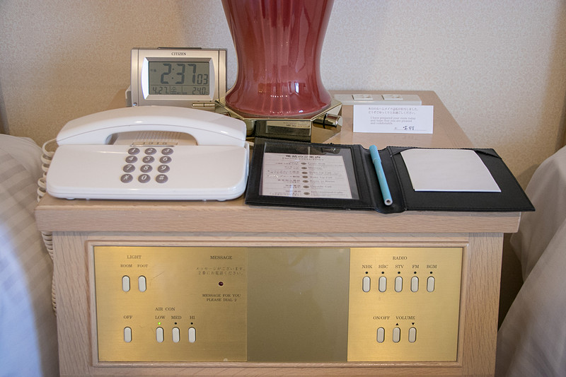 ツインルームの広さは27～30m<sup>2</sup>。140cm幅のベッドが2台用意されている