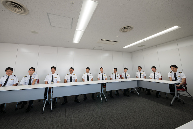 5回のステージを行なった5月5日。合間をぬってインタビュー