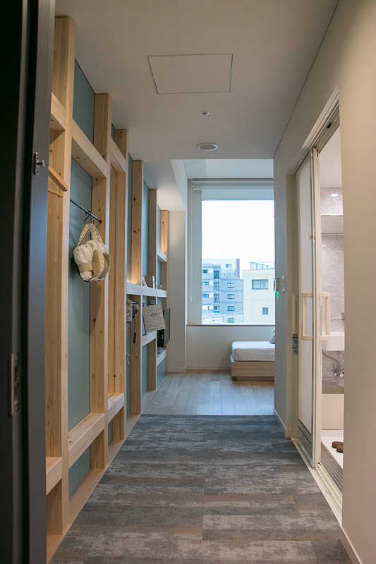 ユニバーサルデザインルームは「YAGURA Room」ではなく、バスルームを広く設けている