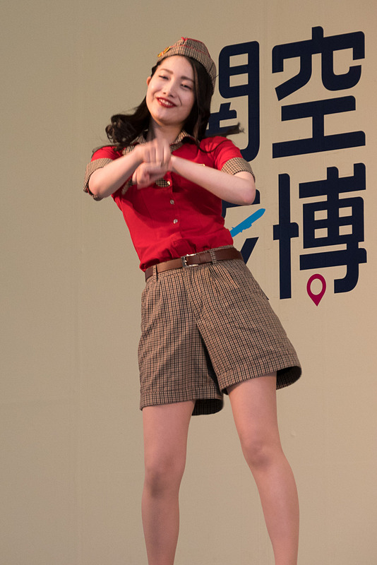 ステージイベントでもダンスパフォーマンスを披露