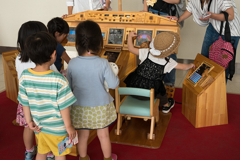 多くの子供たちが順番待ちして楽しむ「もっくピット」