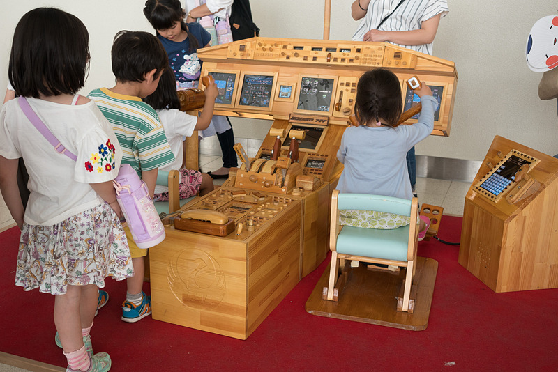 多くの子供たちが順番待ちして楽しむ「もっくピット」