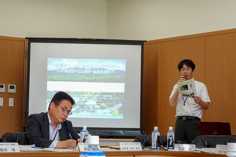 国土交通省 九州地方整備局 立野ダム工事事務所 工務課長 田脇康信氏のプレゼンでは、立野ダム工事中、完成後のイメージを3D CGで紹介