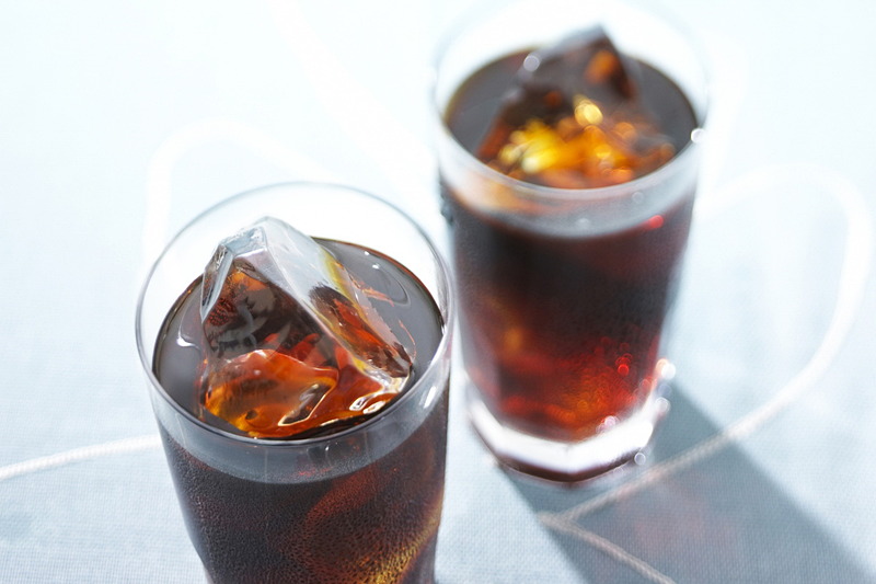 ソラシドエアは7月1日から「UCCアイスコーヒー」を機内の無料ドリンクサービスで提供を開始する