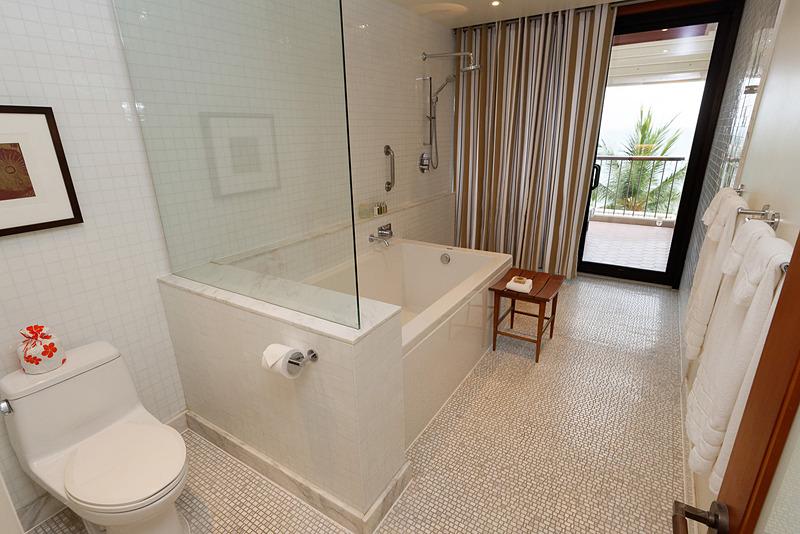 デラックス・オーシャンフロント。一泊16万円