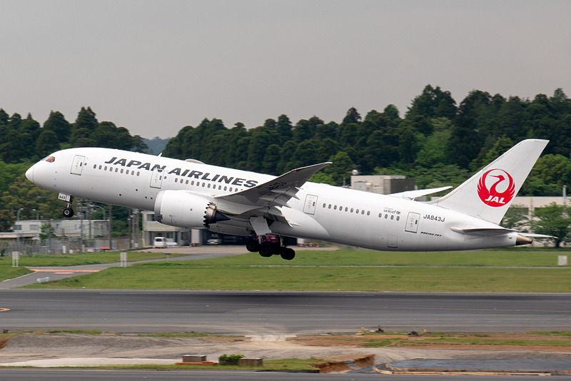 JALはJTBのツアーで、11月に福岡発着、北九州発着のハワイ・ホノルルチャーター便を運航する