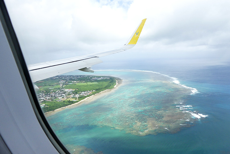 石垣島が見えてきました