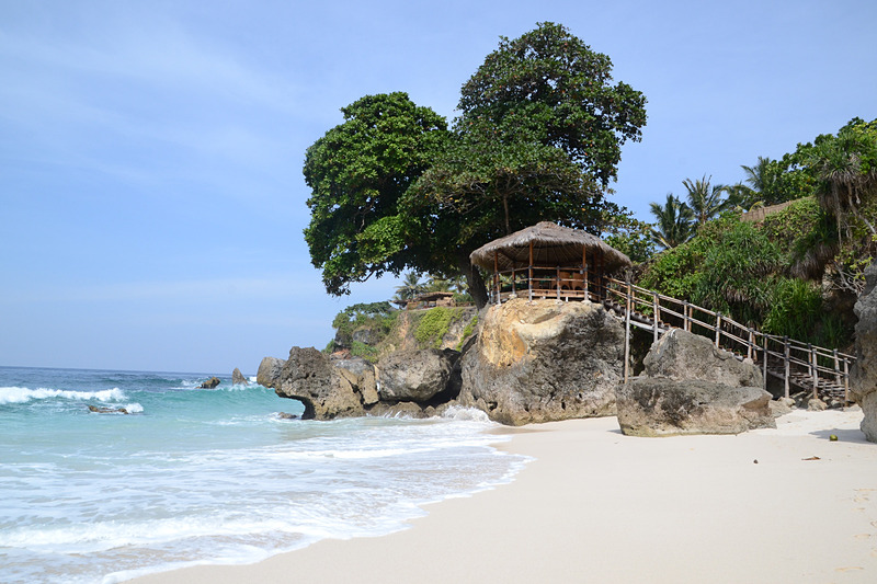 まるで隠れ家のようなレストラン