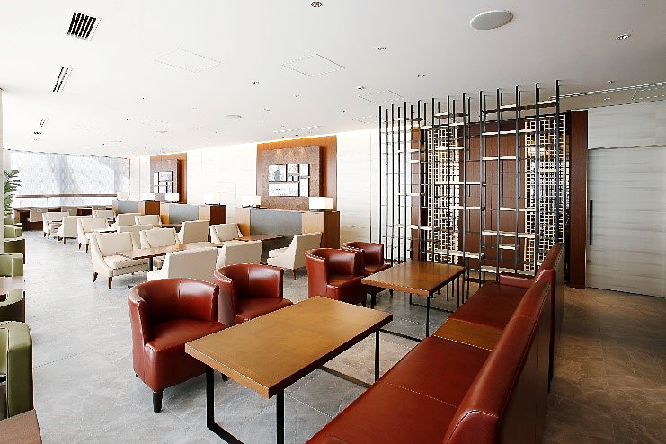 東京駅の「ビューゴールドラウンジ」