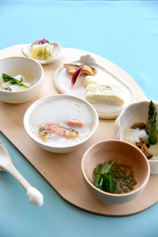 「太平洋産雲海おかゆ」をメインにした「雲あさごはん」