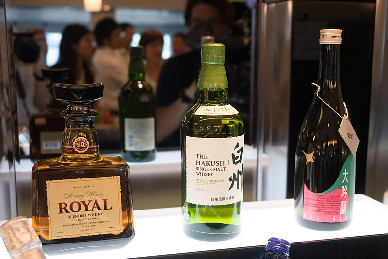 アルコールにはこだわっていると説明があったとおり、先述の生ビールサーバーに加えて、日本酒、ウィスキー、ワイン、ビールとラインアップが豊富