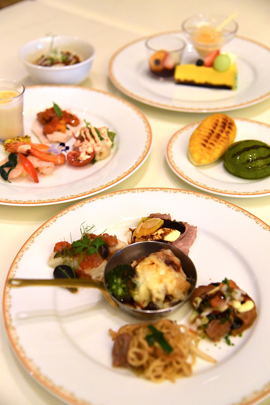 この夏味わいたいメニューがテーブルに勢揃い