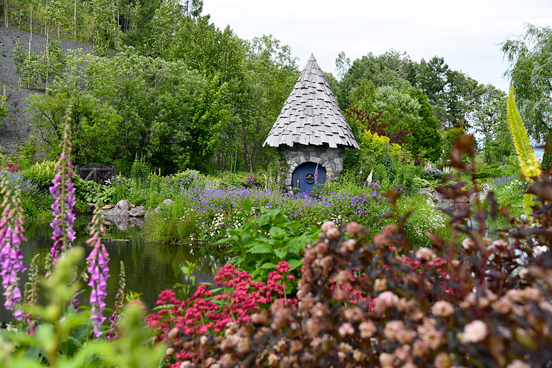 北海道ならではの庭園造りで定評のある「上野ファーム」