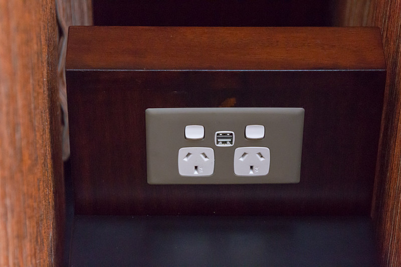 電源も数多く設置されているので便利