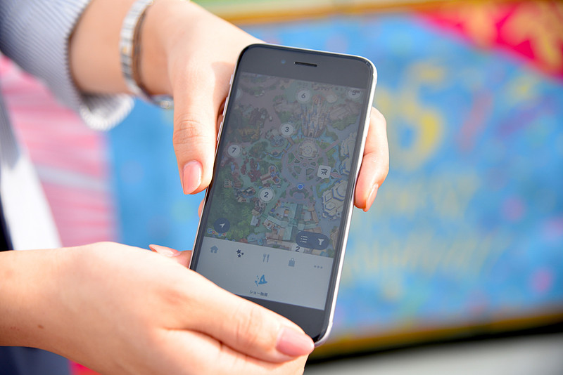 「東京ディズニーリゾート・アプリ」（iOS/Android）