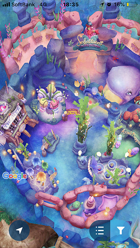 ズームするとカラフルで楽しげな「アンダー・ザ・シー」が目の前に