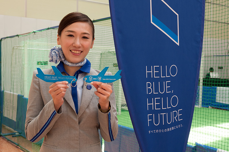 参加者には飛行機を象った特製フライトタグをプレゼント