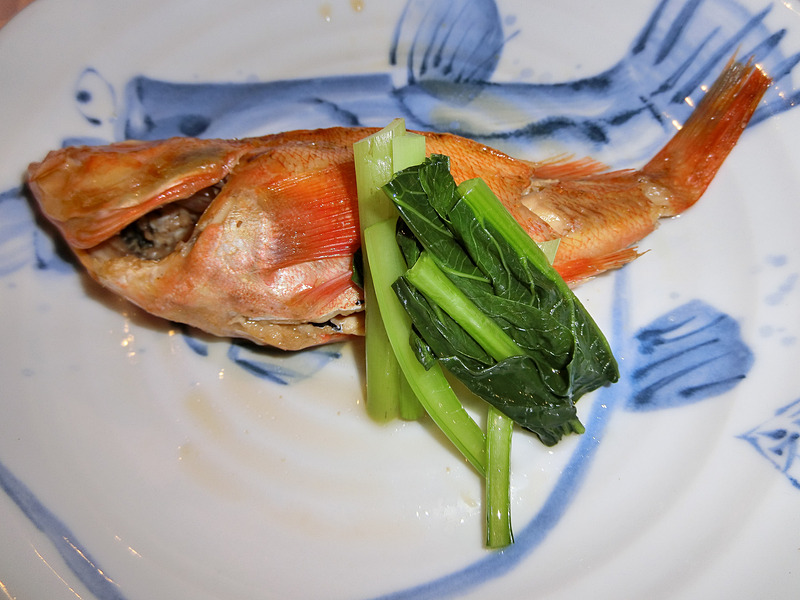 煮魚。ふっくら仕上がっていて美味しい