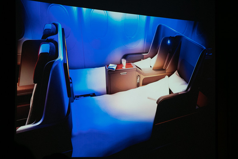 ラタム航空の従来のビジネスクラスシート