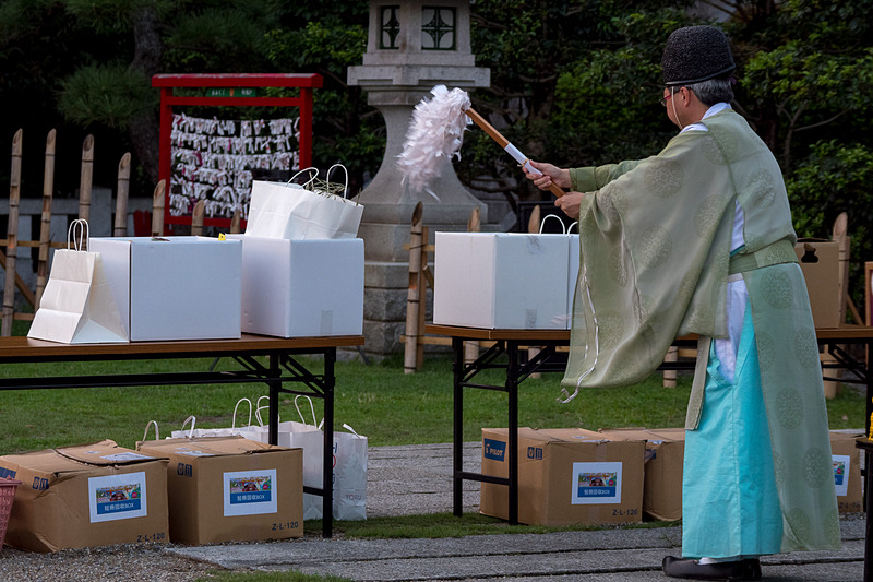足利織姫神社の宮司による七夕短冊祈願
