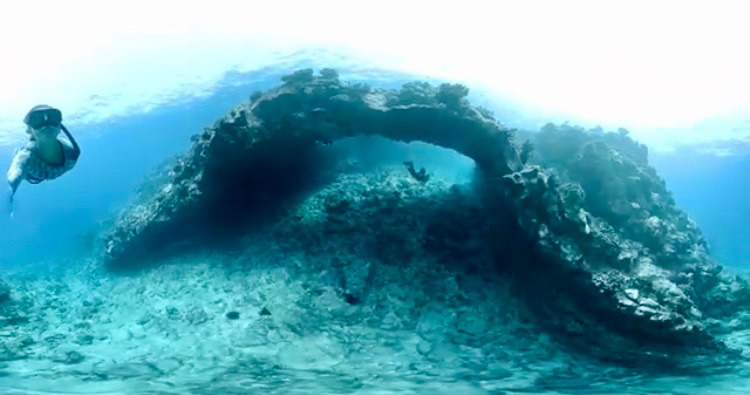 体験型アトラクションシアター「4DX」で体験できる映像イメージ