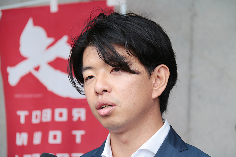 SBドライブ 代表取締役社長兼CEOの佐治友基氏