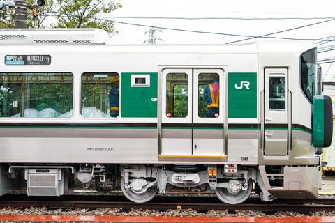 JR西日本、新型車両「227系1000番台」を公開。ICカードが使える車内